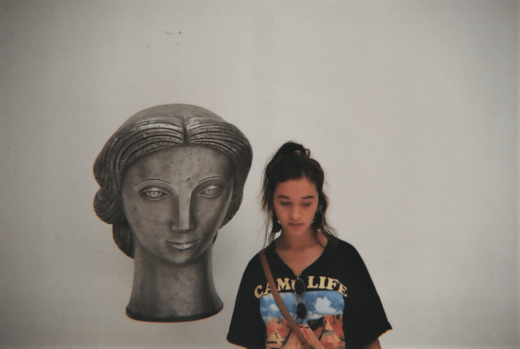 Venus to her left, thoughts to her&nbsp;right